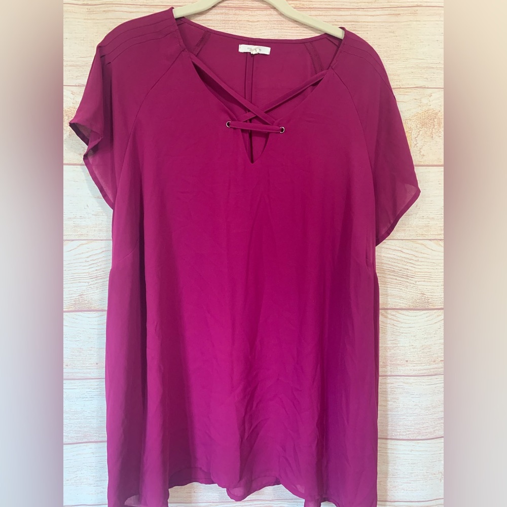 Fuchsia, short, sleeved blouse